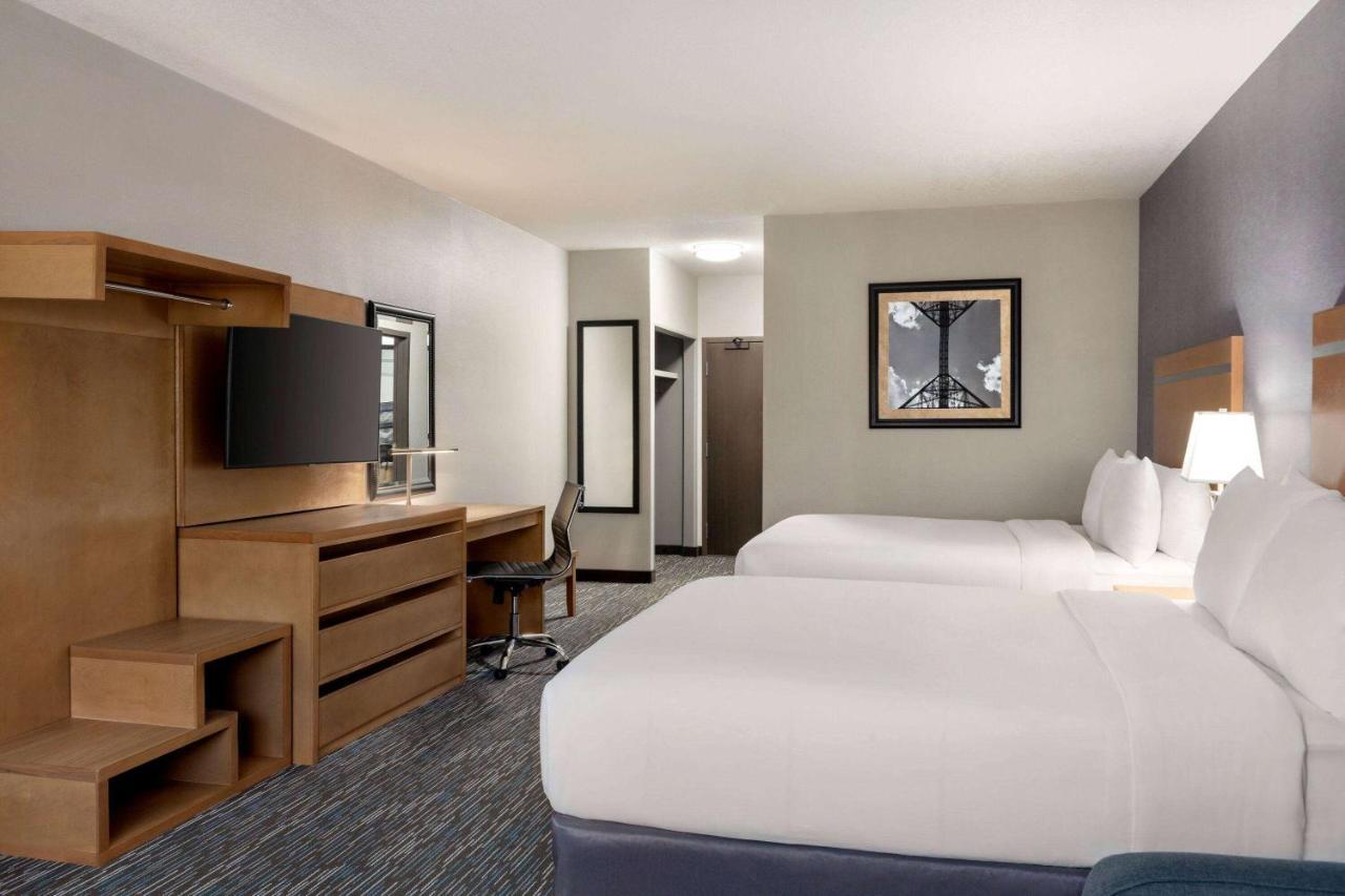Wingate By Wyndham Lethbridge Hotel Eksteriør billede