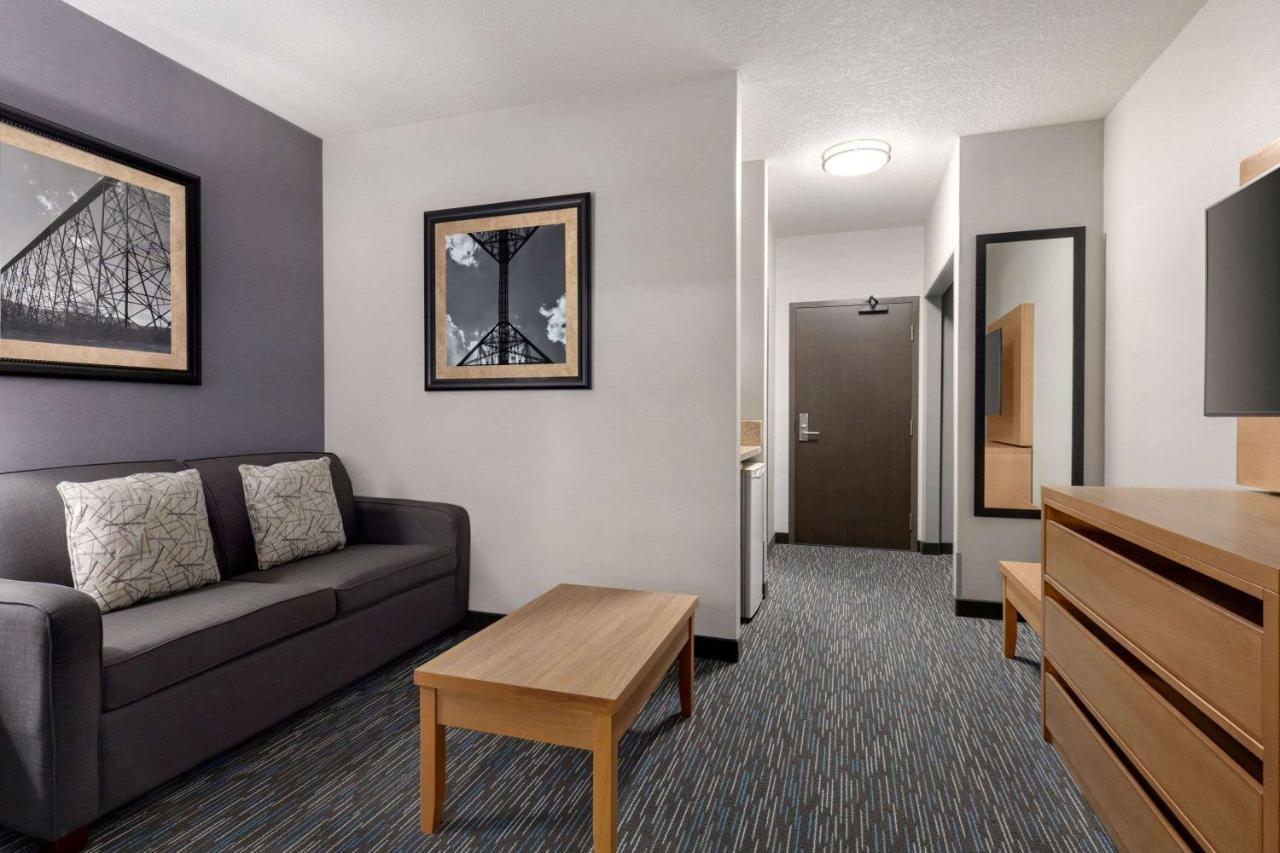 Wingate By Wyndham Lethbridge Hotel Eksteriør billede